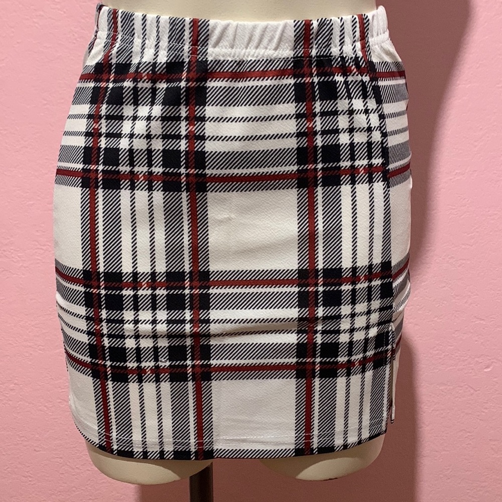313. Plaid Mini Skirt